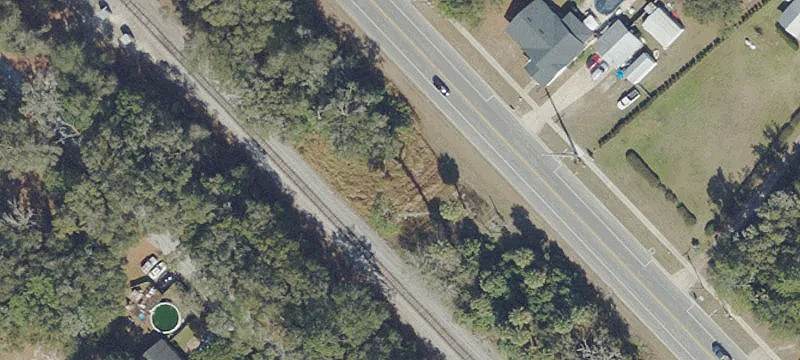 1735 Hwy 17