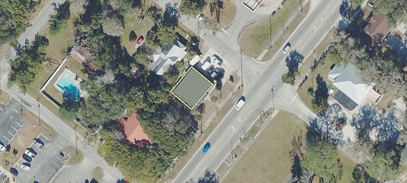 406 Moody Blvd