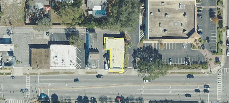 904 Bay Dr
