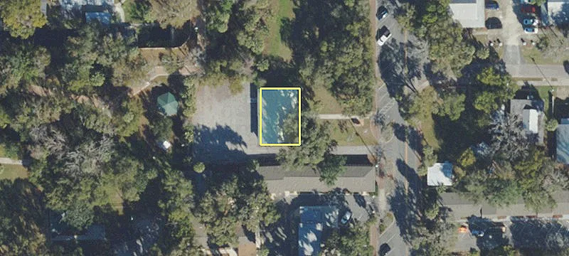 320 Citrus Ave