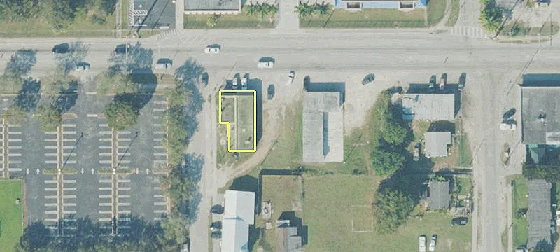 537 Lucy St
