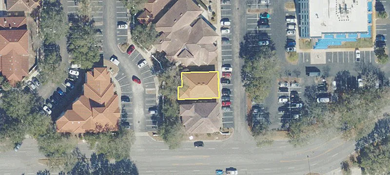 208 Southpark E Cir