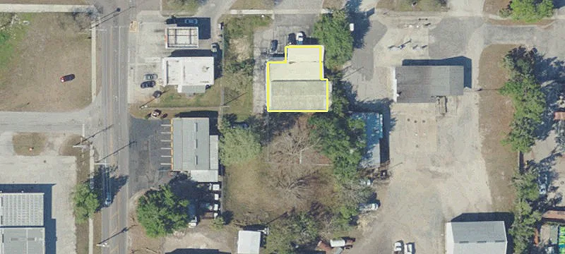 775 Main St