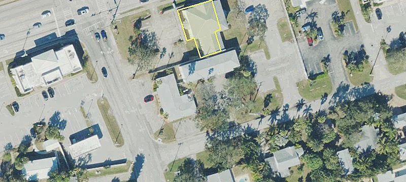 105 Riverside Dr