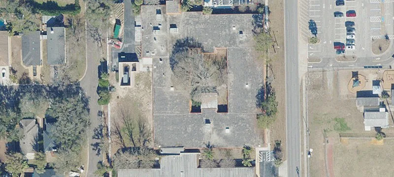 1504 Seabreeze Ave