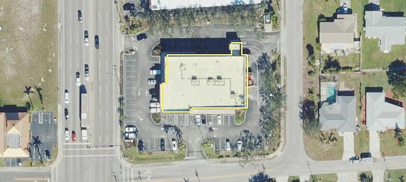 1209 Del Prado S Blvd