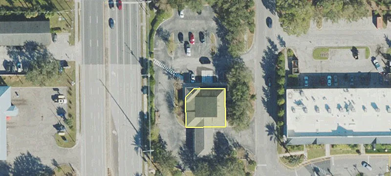 11 Alexandria Blvd