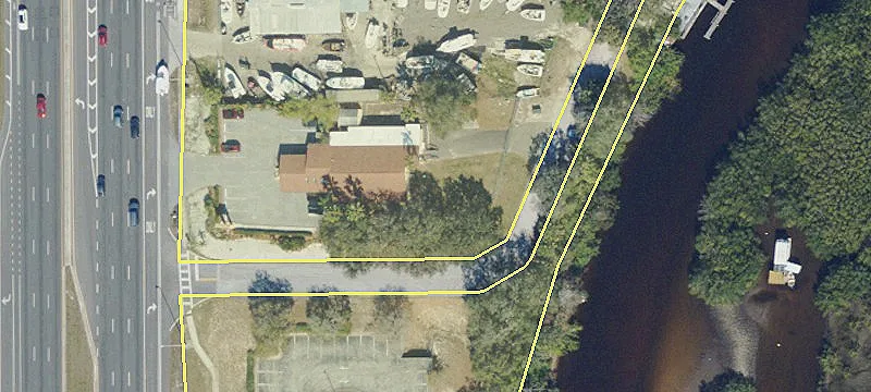 43695 Us Hwy 19th N