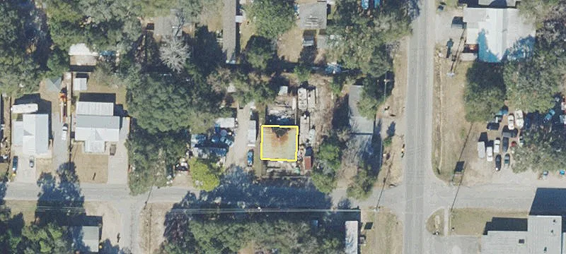 516 Scott Ln