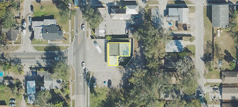 1303 Sanford Ave