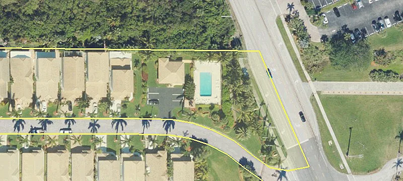 100 Pepper Ln