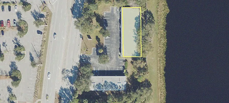 637 Charles Richard Beall Blvd