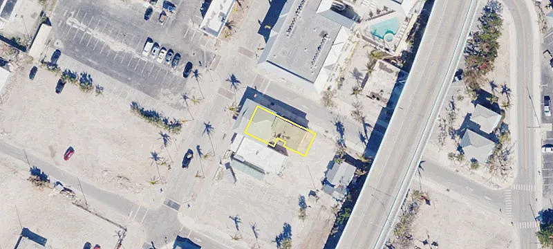 440 Old San Carlos Blvd