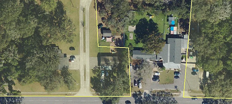 404 Lumsden Rd