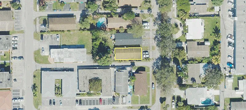 1734 16Th Ct