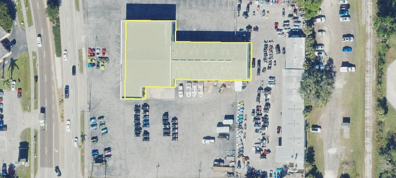1110 Tamiami Trl