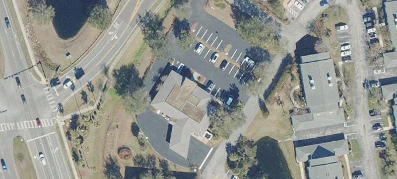 601 1st N