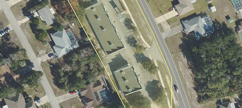 6103 Deltona Blvd