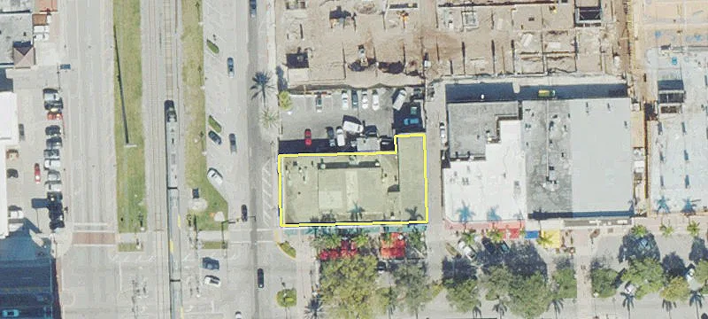 2033 Hollywood Blvd, Unit 2051