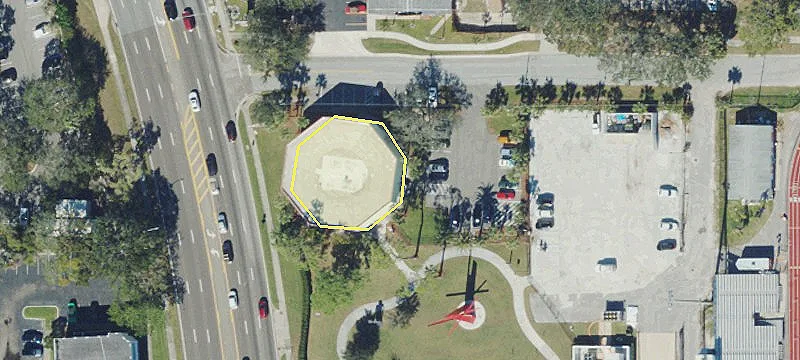 891 Tamiami Trl