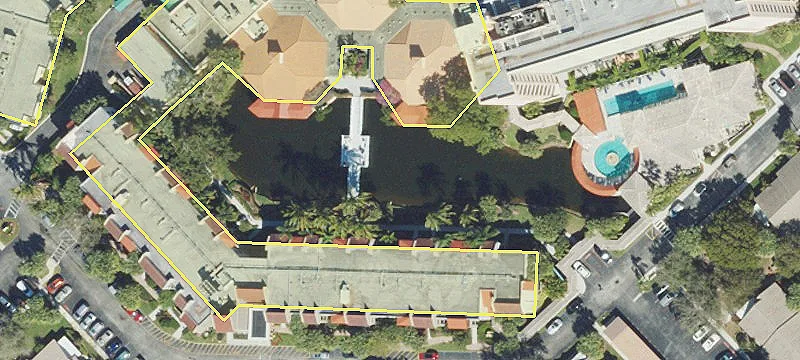 601 Universe Blvd