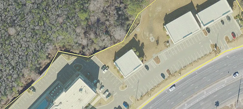 370 John Sims E Pkwy