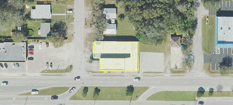 900 New Hvn Ave