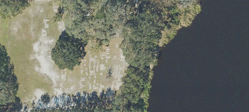 12424 Cemetery Rd