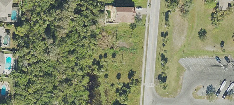 2505 Banana Riv Dr