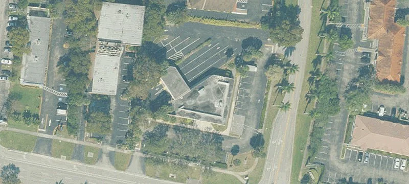 8401 Oakland Park Blvd