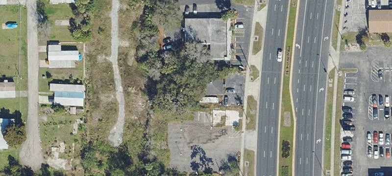 7411 Us Hwy 19