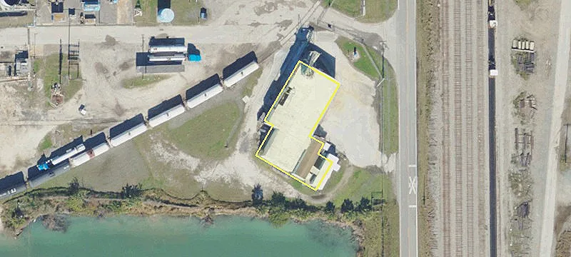 2420 Old Hwy 60