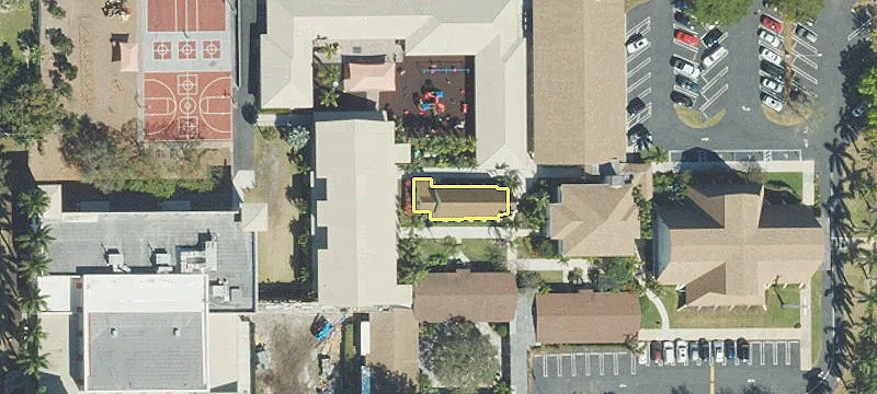 400 Swinton Ave