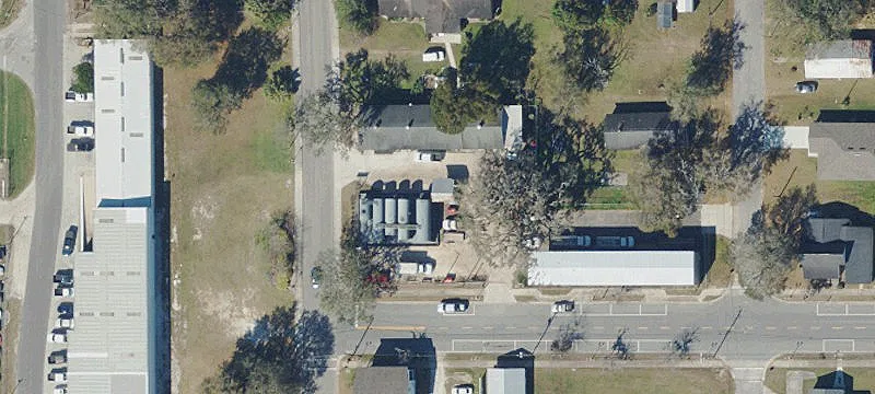 690 Lb Brown Ave