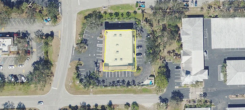 21401 Corkscrew Vlg Ln