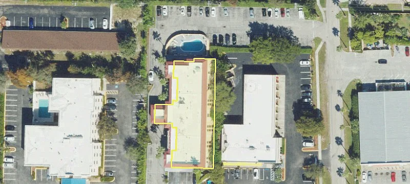 1221 Hypoluxo Rd, Unit 10