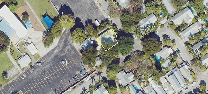 1106 Windsor Ln