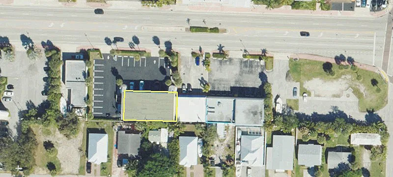 221 Blue Heron Blvd