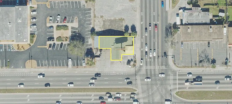 5001 Colonial Dr