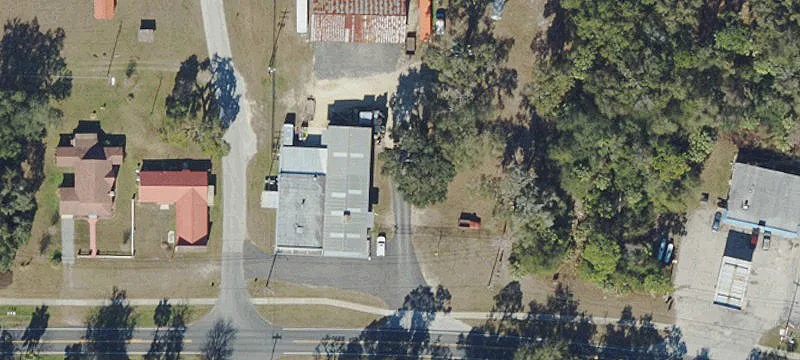 555 Hwy 40th W