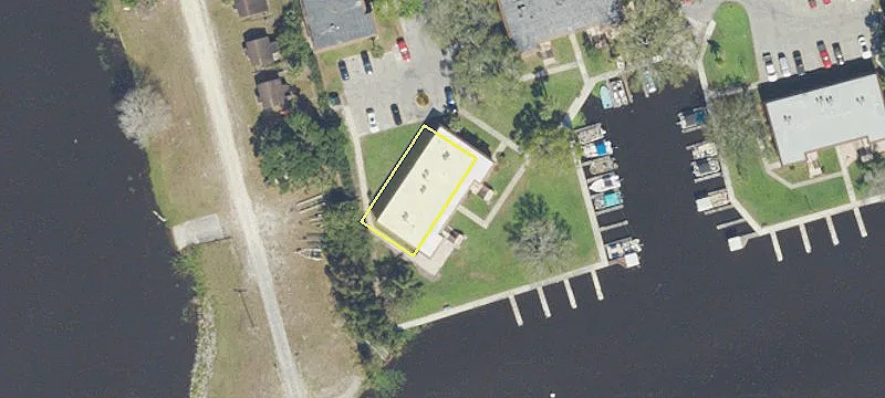 3124 Us Hwy 441st SE
