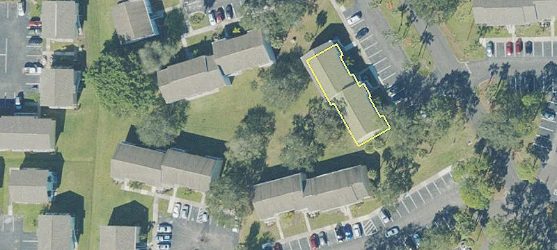1000 Woodlake NE Dr