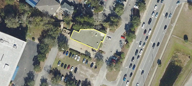 2267 Collier Pkwy