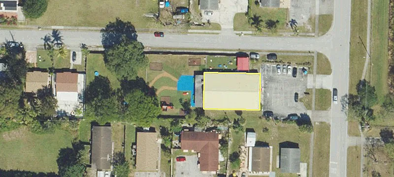 1859 Seminole Blvd