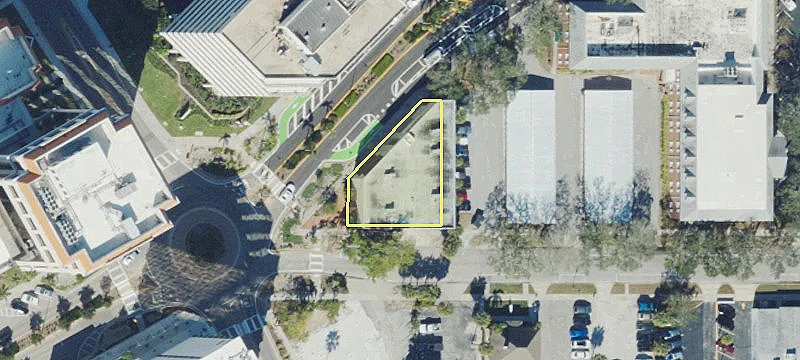 1520 Ringling Blvd