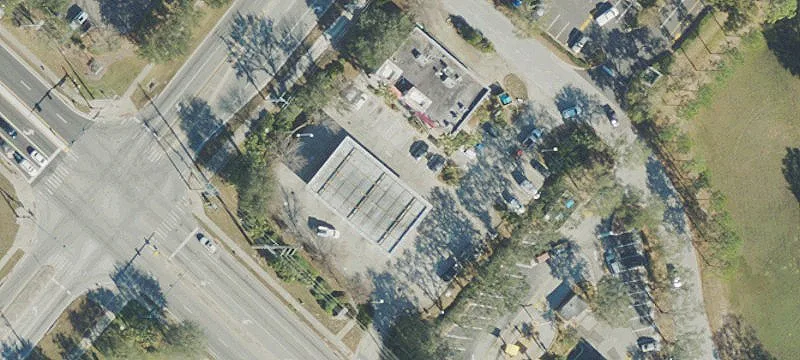 2196 Howland Blvd