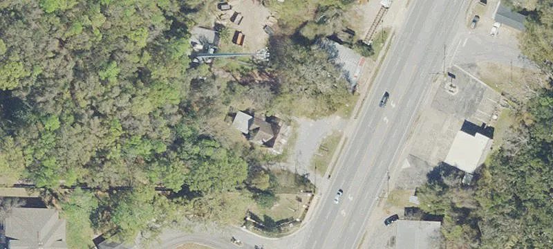 8921 Davis Hwy