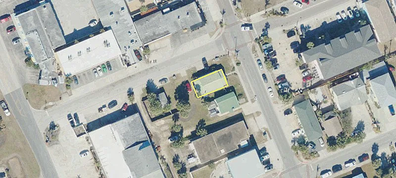 202 Daytona Ave