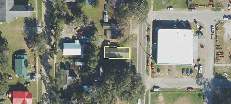 494 Range Ave