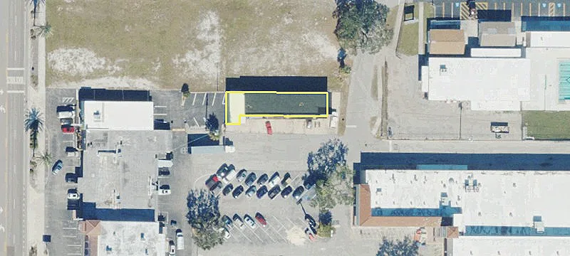 410 Bahama St